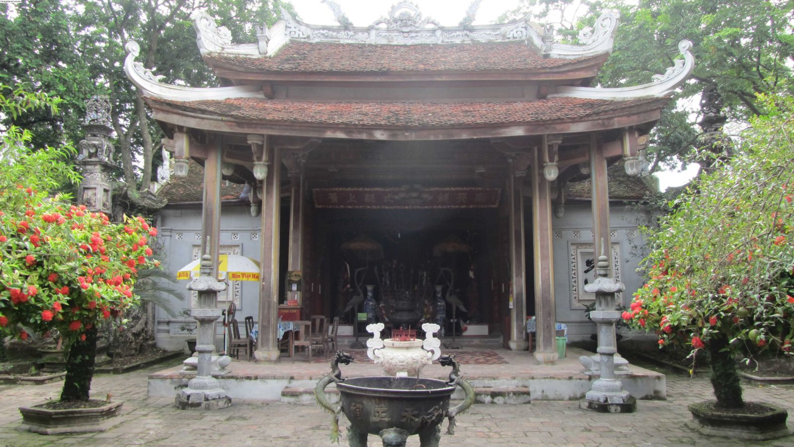 Những ngôi chùa cầu duyên nổi tiếng